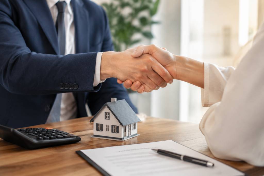 Frais de notaire : vendeur ou acheteur, qui doit les payer ?