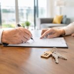 Appartement sous compromis : ce que l’acheteur et le vendeur doivent savoir